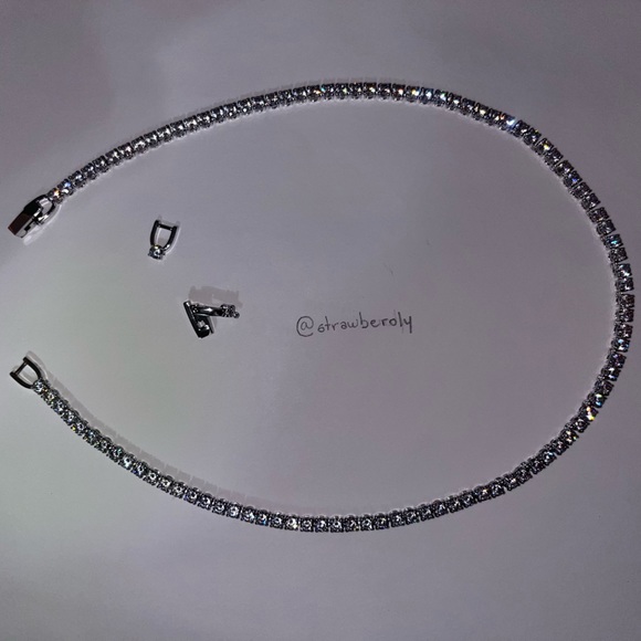 Tennis Deluxe necklace Round cut, White, Rhodium plated - Picture 2 of 3